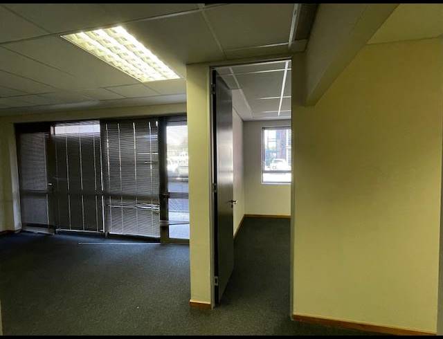 BUSINESS PROPERTY TO RENT IN HIGHVELD
